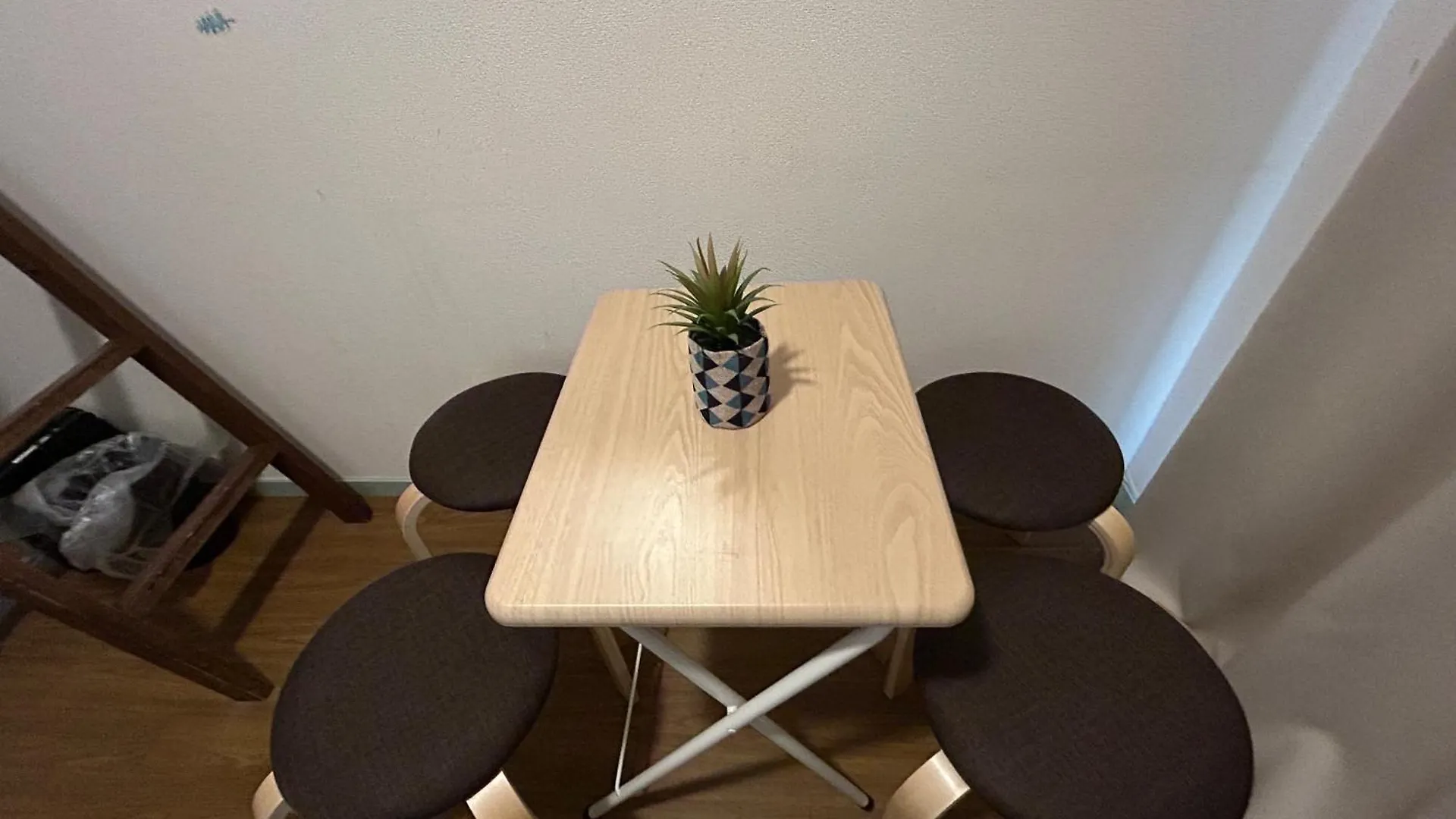 Lägenhet Guest House Nishijin Inn Fukuoka  Japan